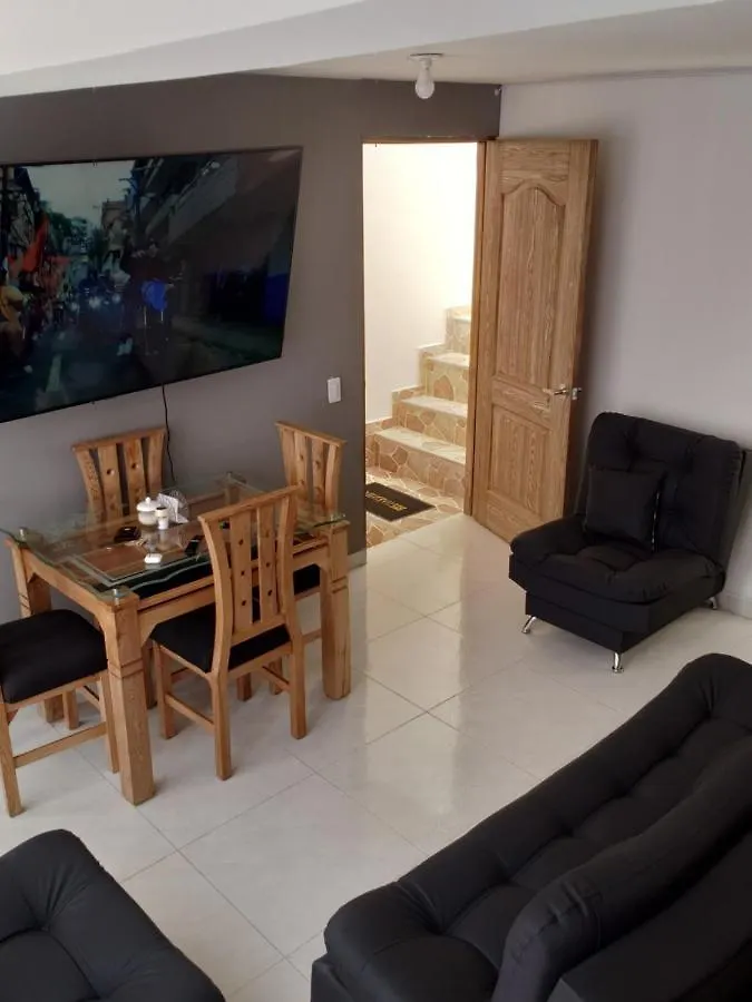 Moderno Y Amplio Apartamento Medellín 0*,  Colombia